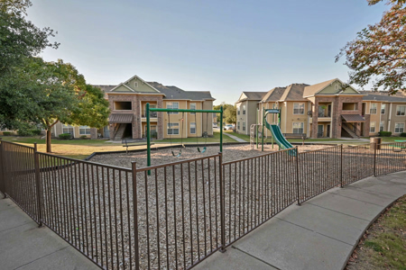 Churchill-Commerce 06